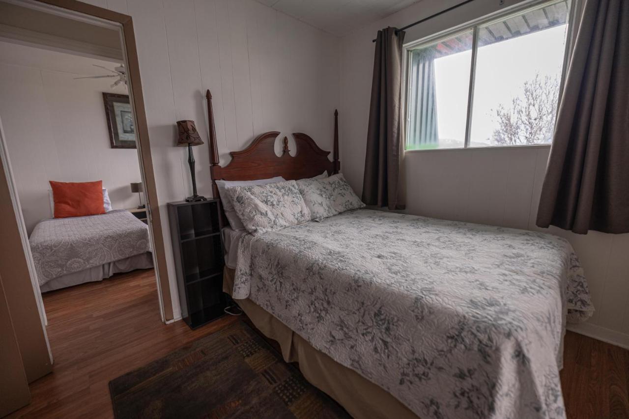 Motel Deblois Sainte-Anne-de-Beaupré Buitenkant foto