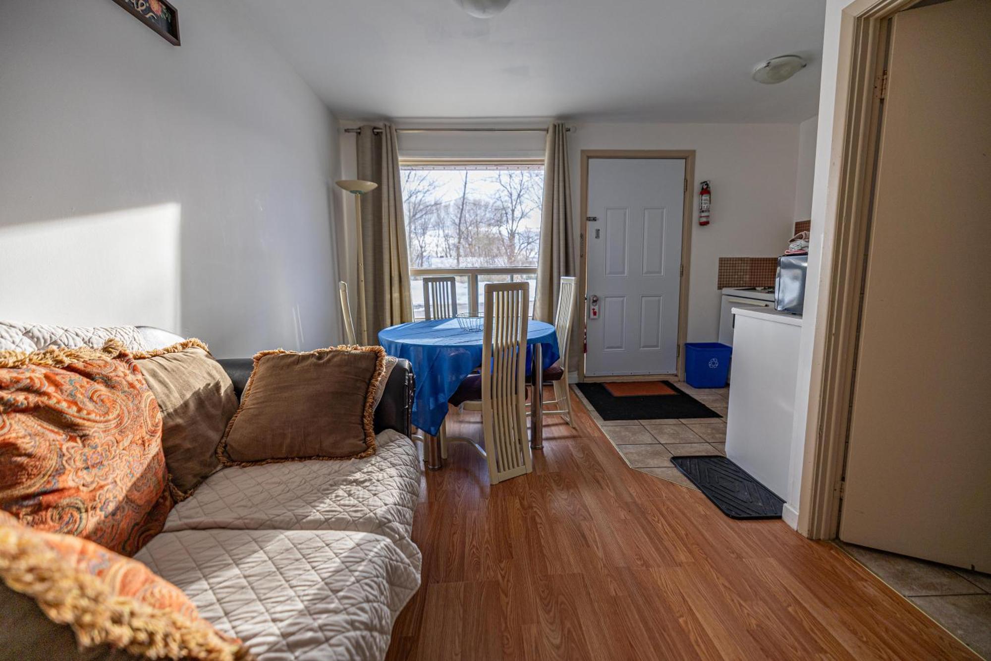 Motel Deblois Sainte-Anne-de-Beaupré Buitenkant foto